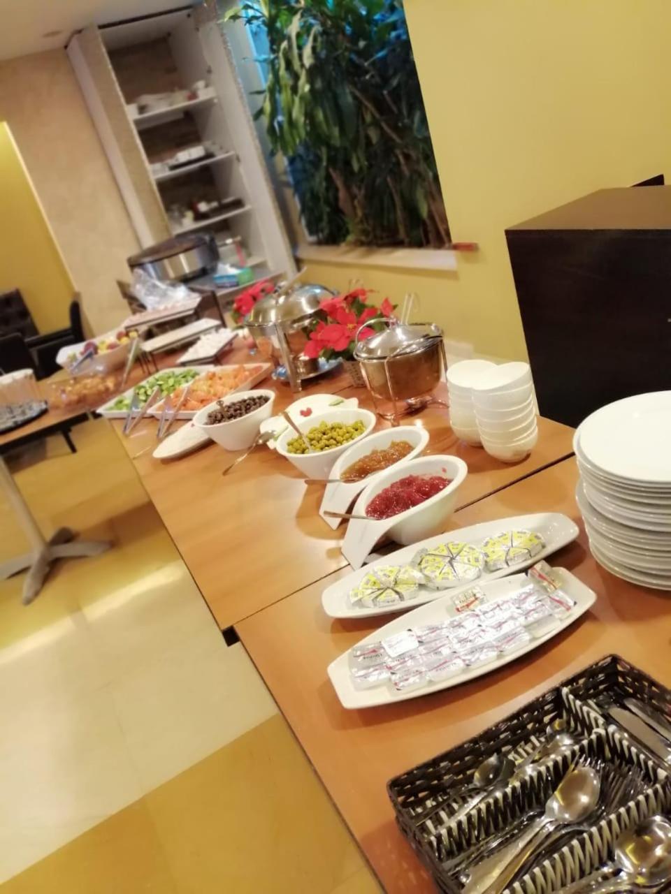Caesar'S Park Hotel Βηρυτός Εξωτερικό φωτογραφία